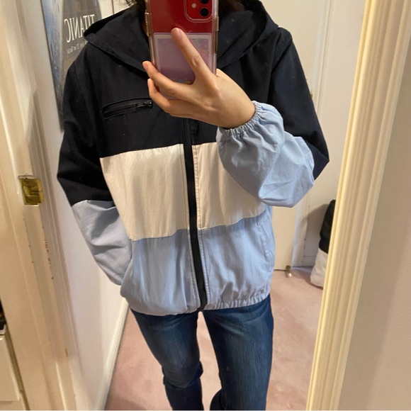 Brandy Melville Tri Colour Jacket - Picture 3 of 5